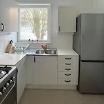 Flatin Erbjuder Laegenheter I Soedra Stockholm